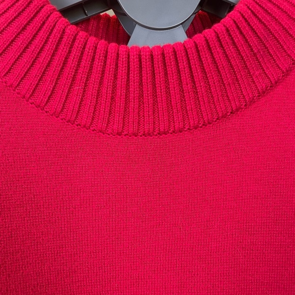 EUC CHICO'S Red Rib Cuff Sleeve Sweater
Dress size XL - Picture 4 of 9